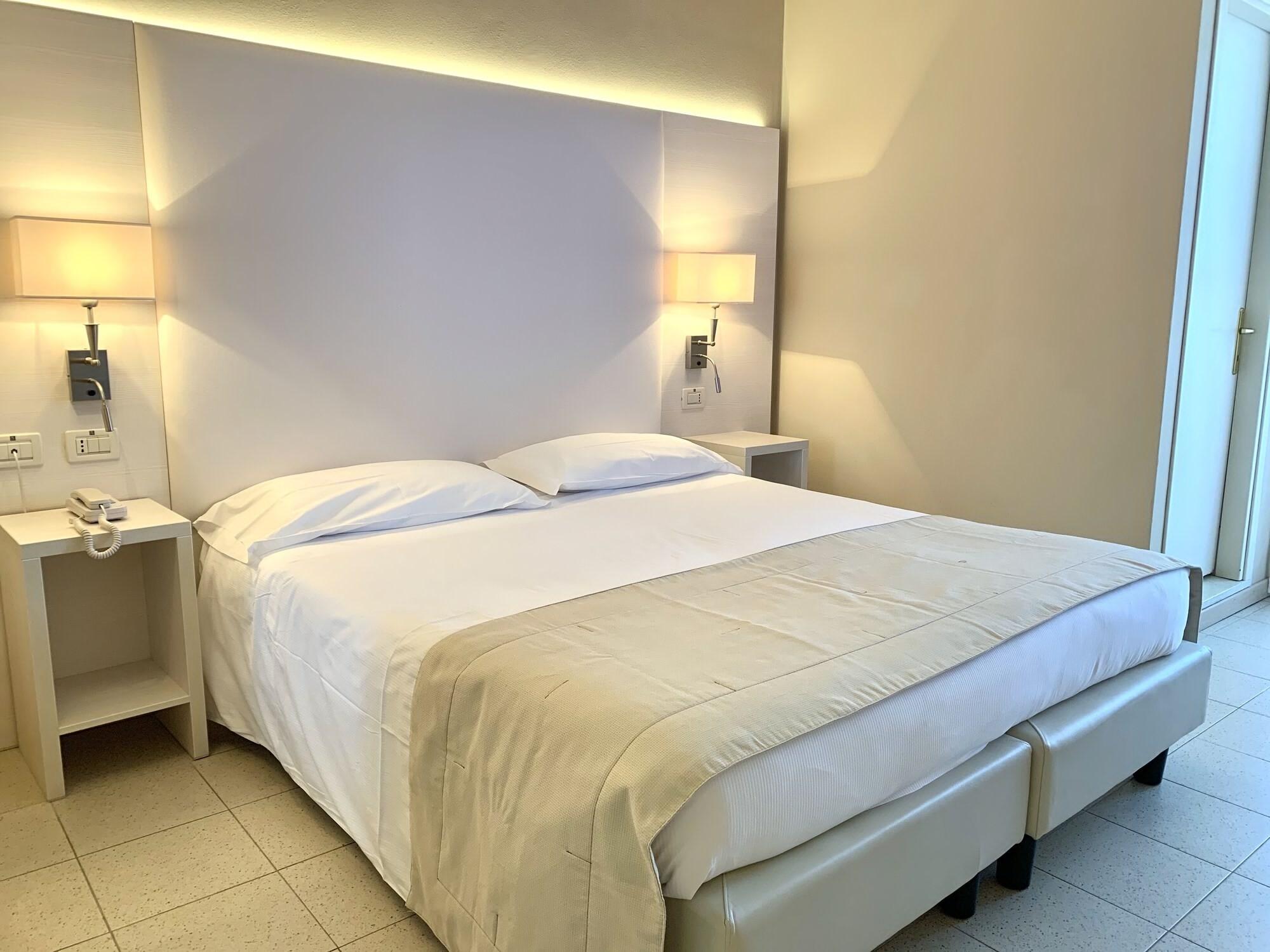 Palace Regina Hotel 4*